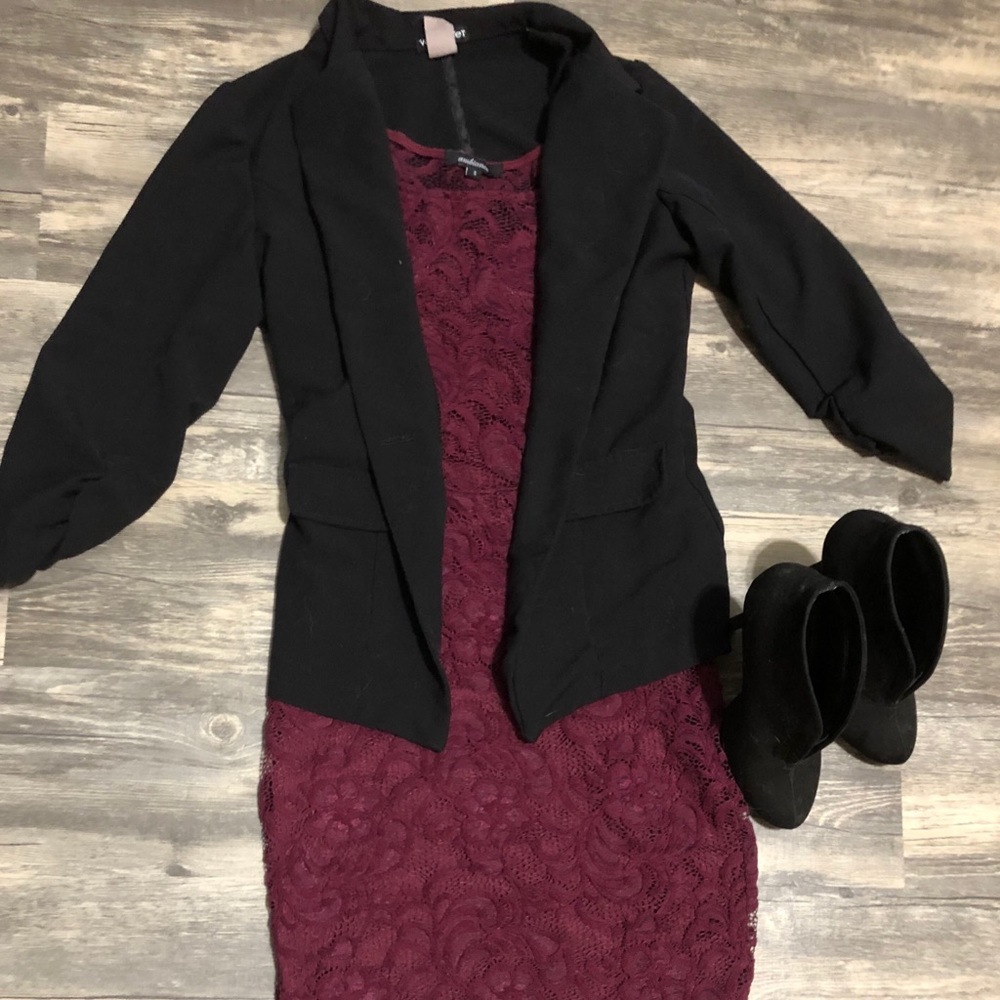 Lace Fitting Dress